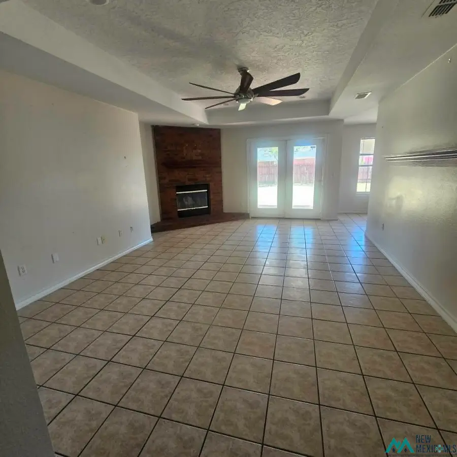 2237 Enloe Drive, Clovis, NM 88101 - #2