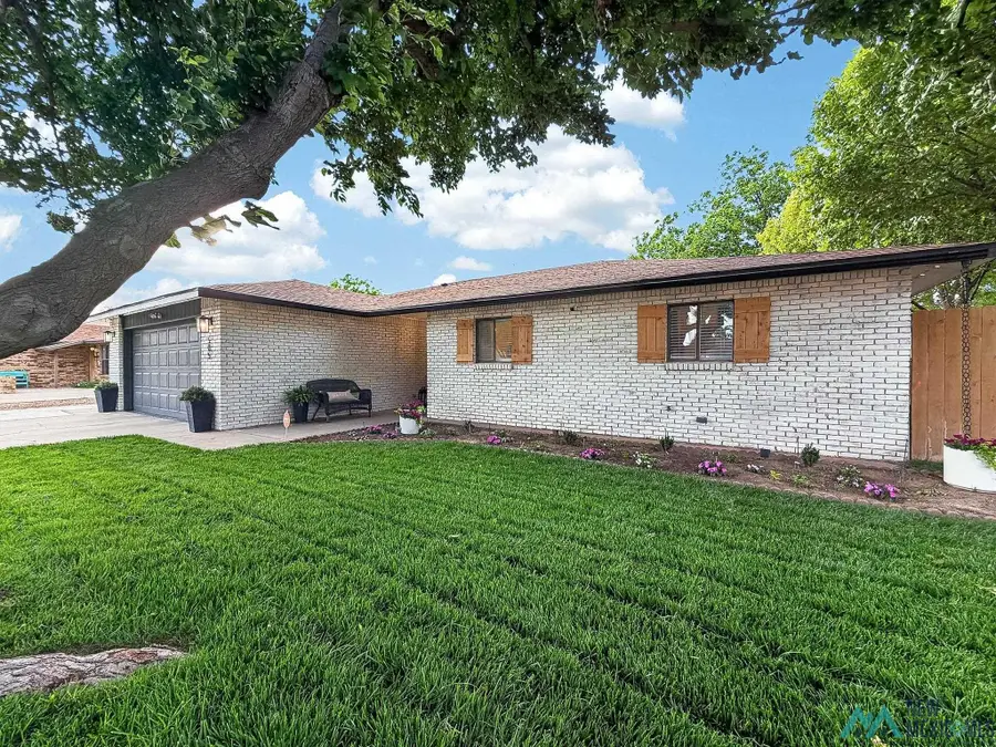 505 Twin Diamond Road, Roswell, NM 88201 - #3