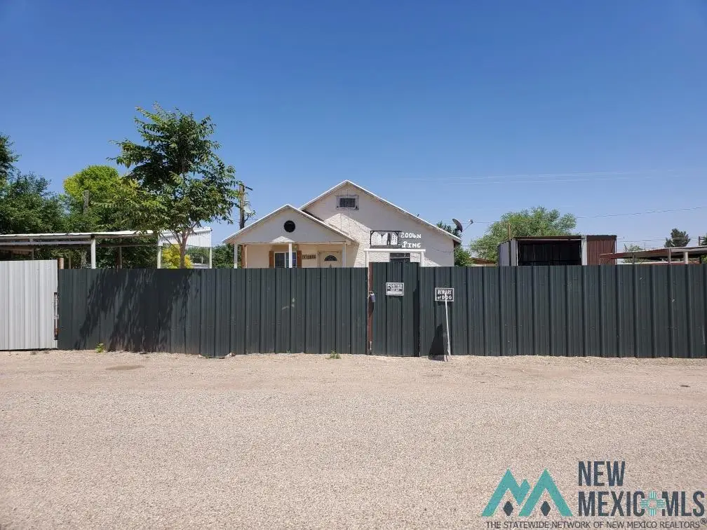 2004 N Pine Street, Artesia, NM 88210 - #1