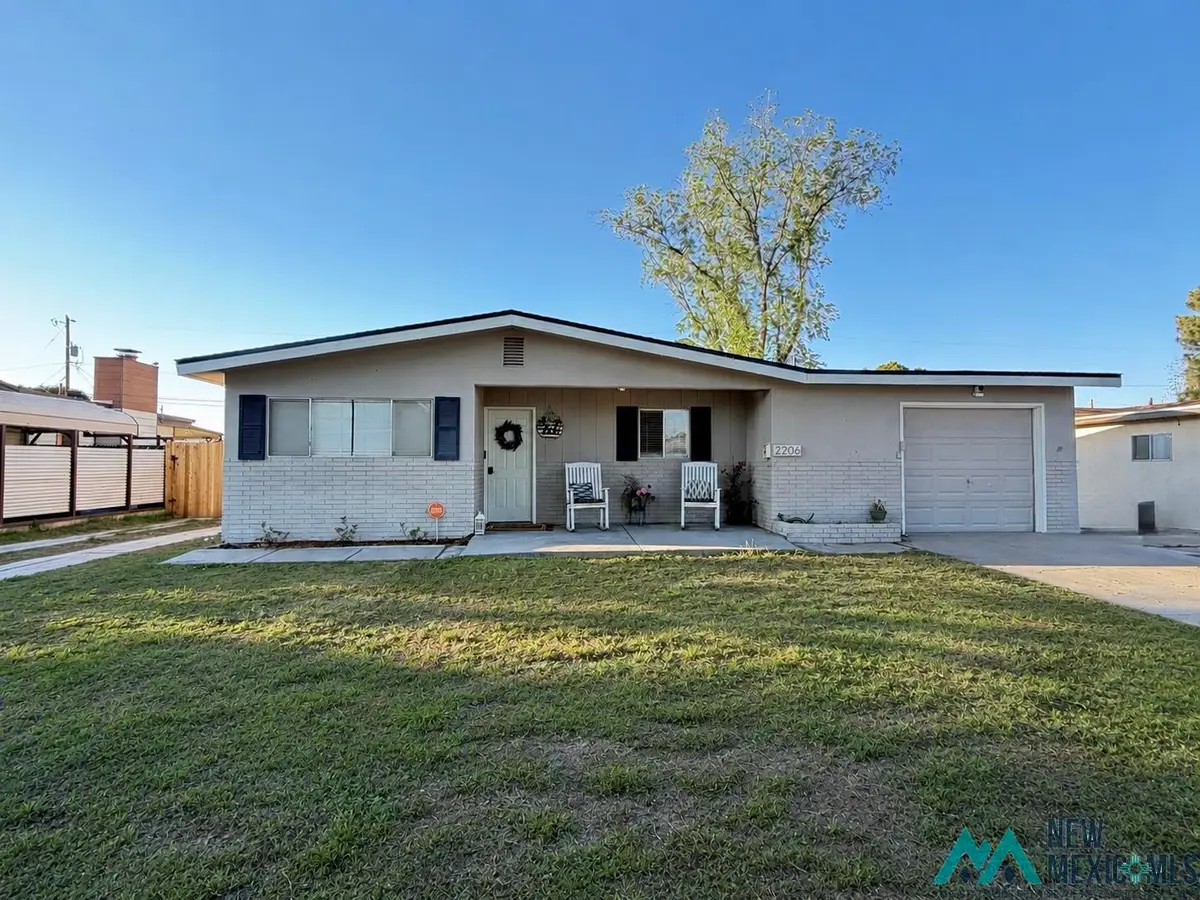 2206 Mountain View Drive, Carlsbad, NM 88220 - #1