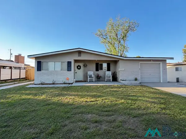 2206 Mountain View Drive, Carlsbad, NM 88220