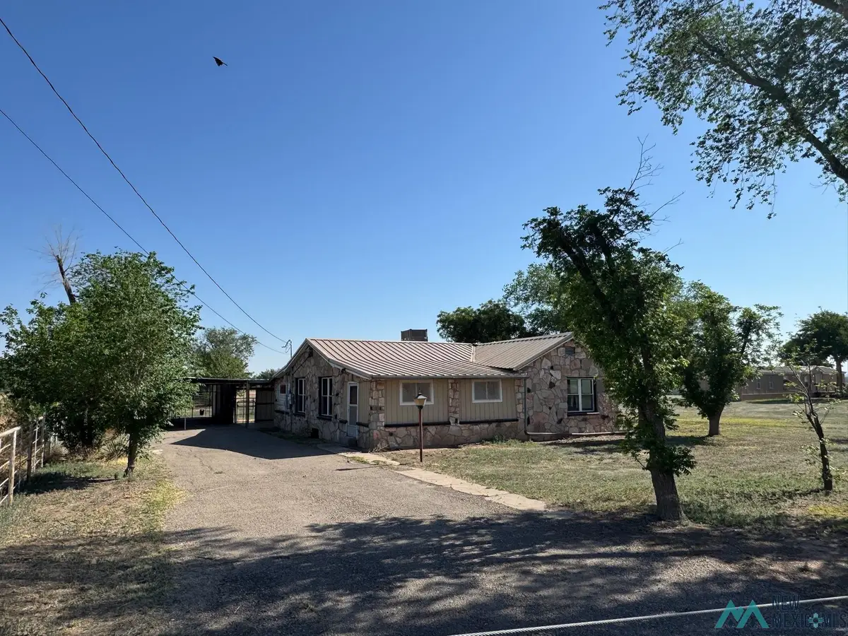 2207 E Bland Street, Roswell, NM 88203 - #1