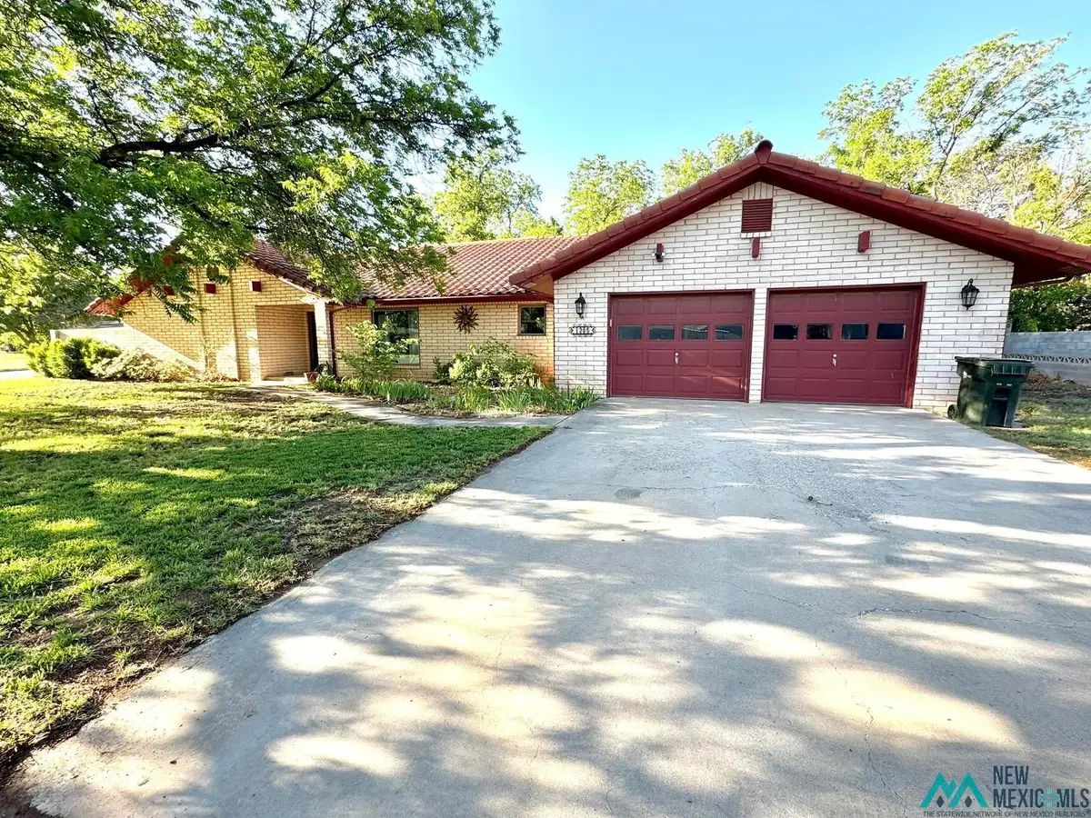 1305 S Country Club Circle, Carlsbad, NM 88220 - #1