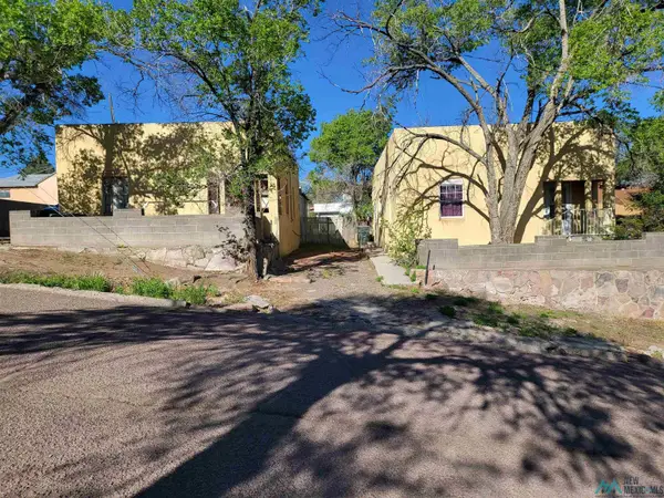 202 S Strong Drive, Gallup, NM 87301