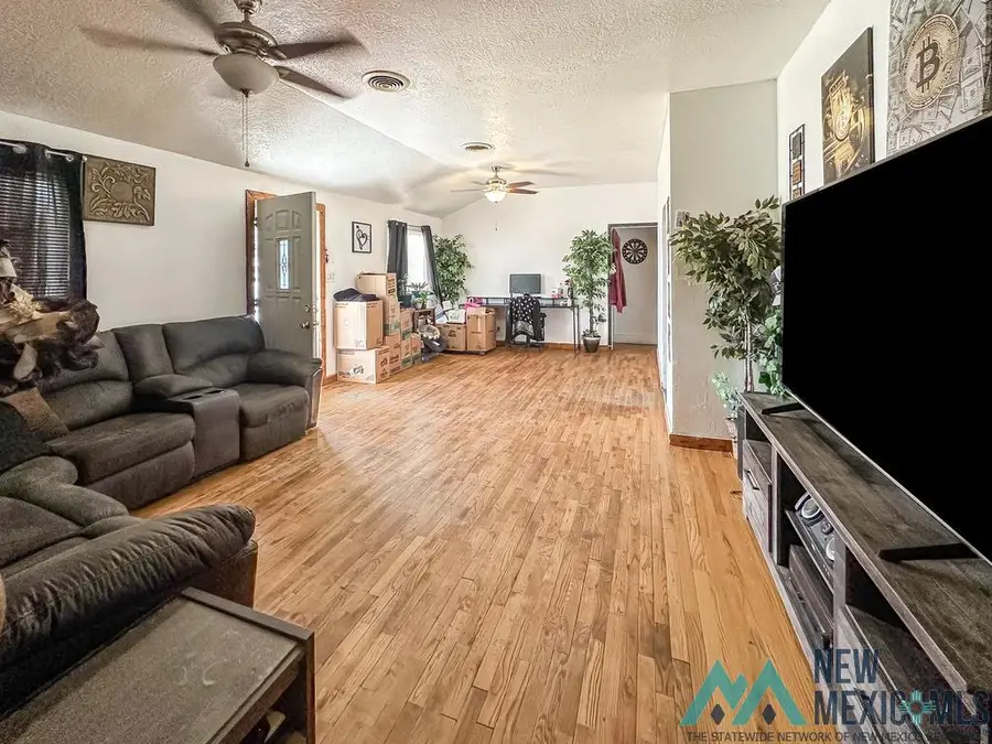 618 Welshire Street, Carlsbad, NM 88220 - #3