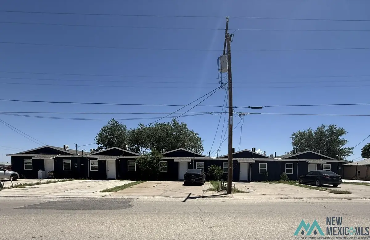 808, 810, 812 N Roselawn Avenue, Artesia, NM 88210 - #1