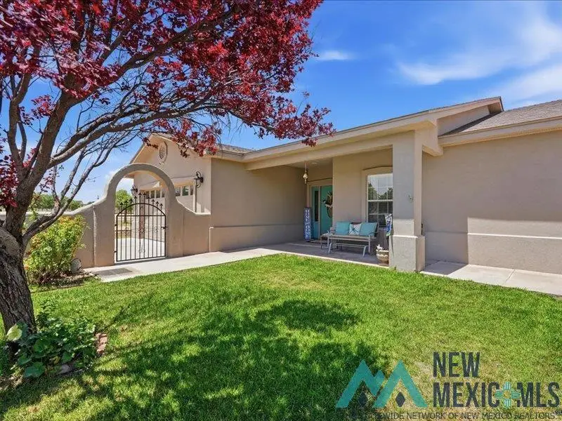 808 E Chapman Road, Carlsbad, NM 88220 - #1
