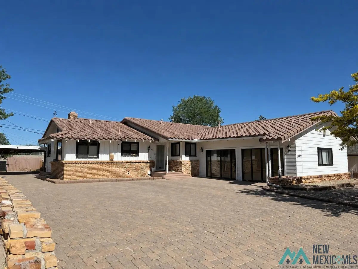 1606 Kit Carson Drive, Gallup, NM 87301 - #1