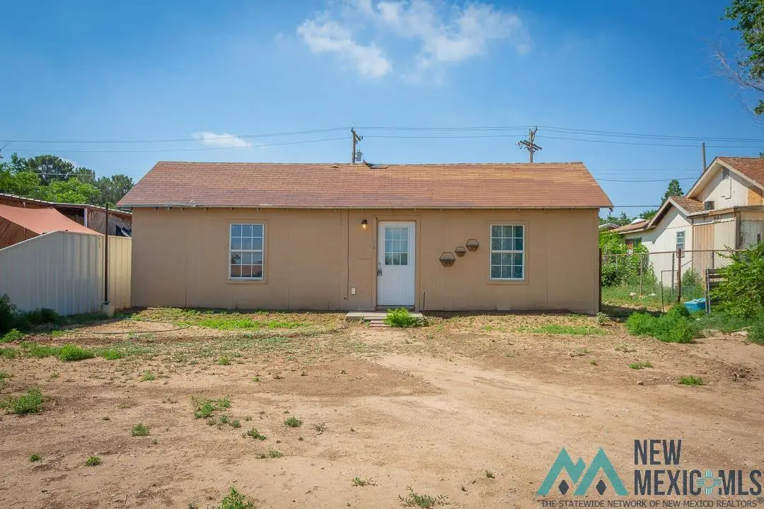 805 W Washington Avenue, Artesia, NM 88210 - #1