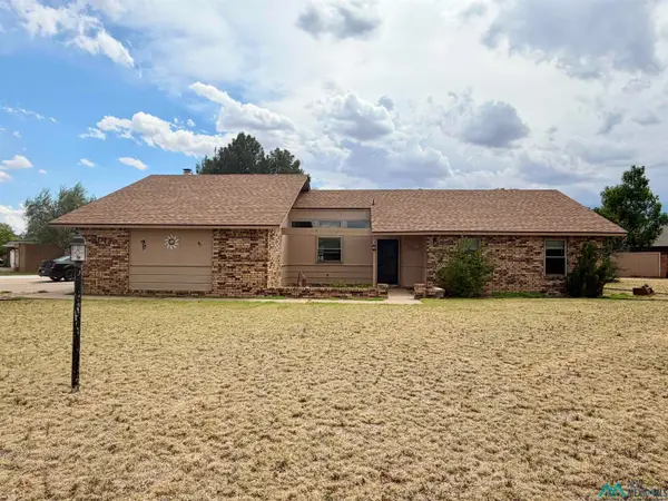 2012 Stone Place, Clovis, NM 88101