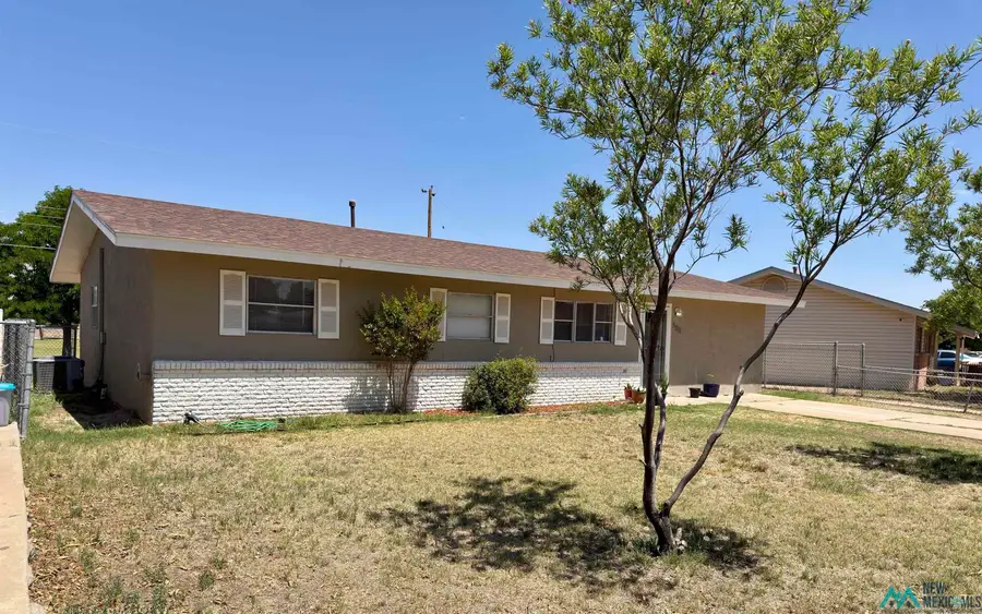 500 S Evergreen Street, Roswell, NM 88201 - #2