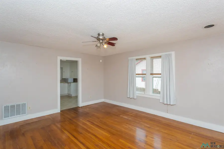 1309 W College Boulevard, Roswell, NM 88201 - #2
