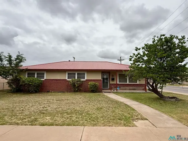 1909 W Clayton Avenue, Artesia, NM 88210