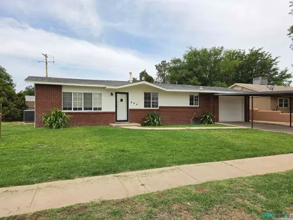 804 S 17th Street, Artesia, NM 88210