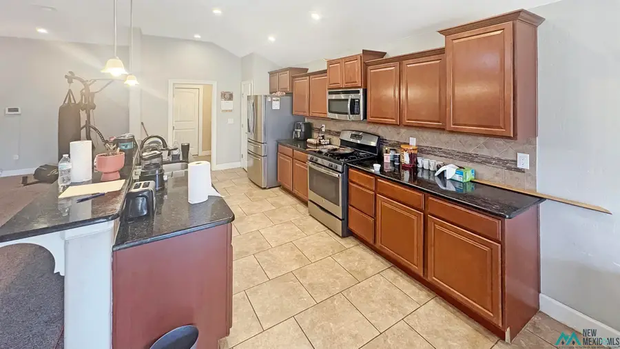 5012 W Dark Horse Road, Hobbs, NM 88240 - #3