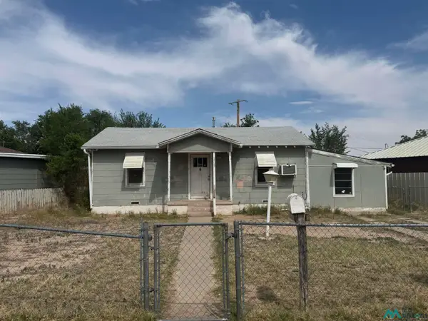 1715 Pontiac Drive, Roswell, NM 88201