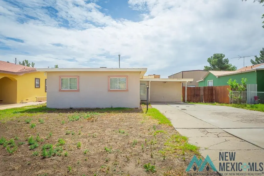 707 S Montana Avenue, Roswell, NM 88203 - #2