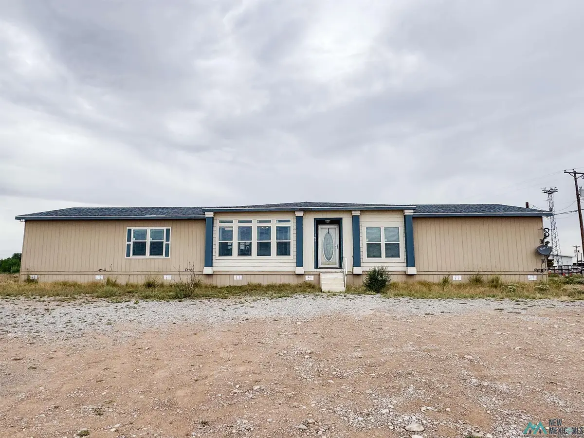 309 Crossbow Road, Artesia, NM 88210 - #1