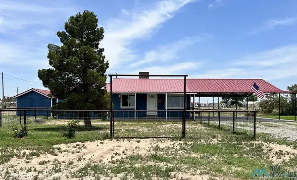 75 Smokey Trail Circle, Artesia, NM 88210
