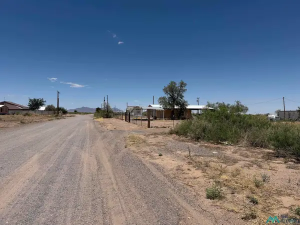 N El Paso St, Columbus, NM 88029
