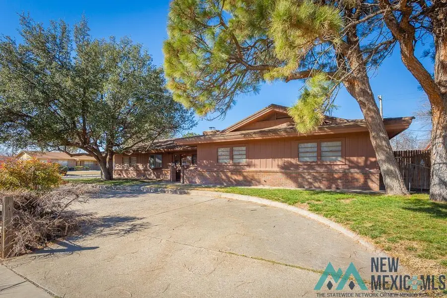 3000 Chiquita Lane, Roswell, NM 88201 - #2