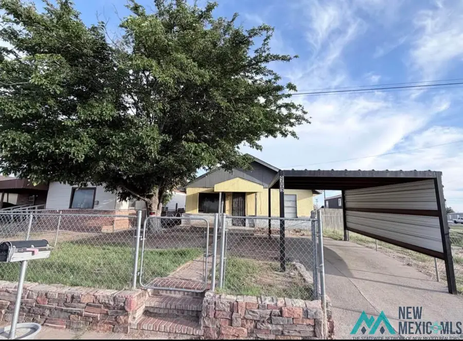 909 E Gypsy Street, Hobbs, NM 88240 - #2