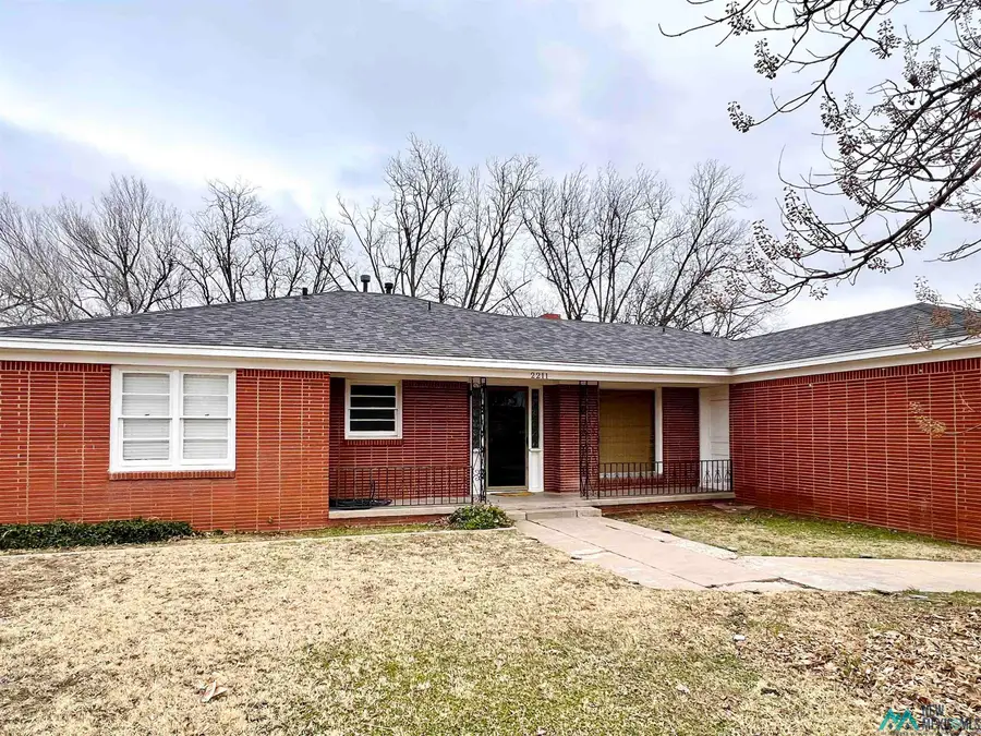 2211 Gidding Street, Clovis, NM 88101 - #2