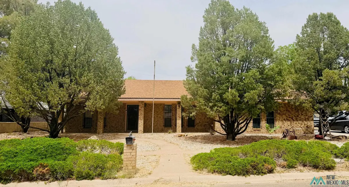 3309 Highland Road, Roswell, NM 88201 - #1