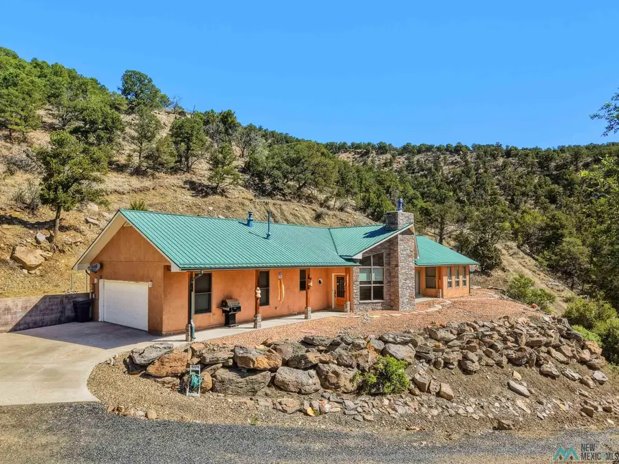 49 Carisbrook Road, Raton, NM 87740 - #3