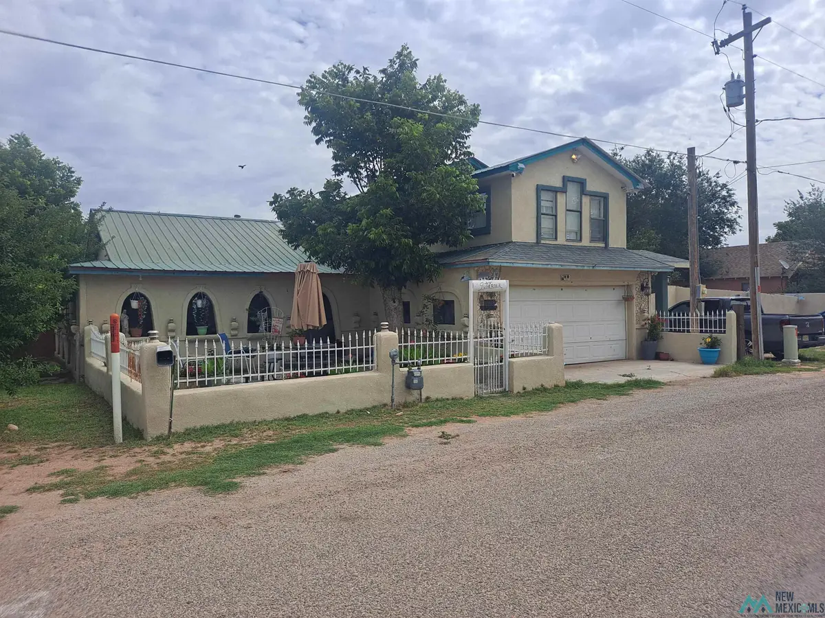 611 Spruce Street, Dexter, NM 88230 - #1