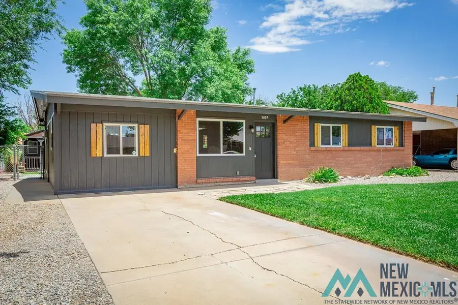 3007 S Wyoming Avenue, Roswell, NM 88203 - #3
