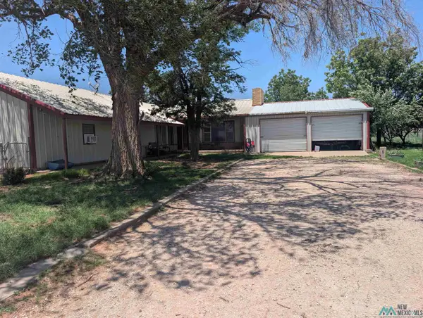 1978 S Roosevelt Rd 3, Portales, NM 88130
