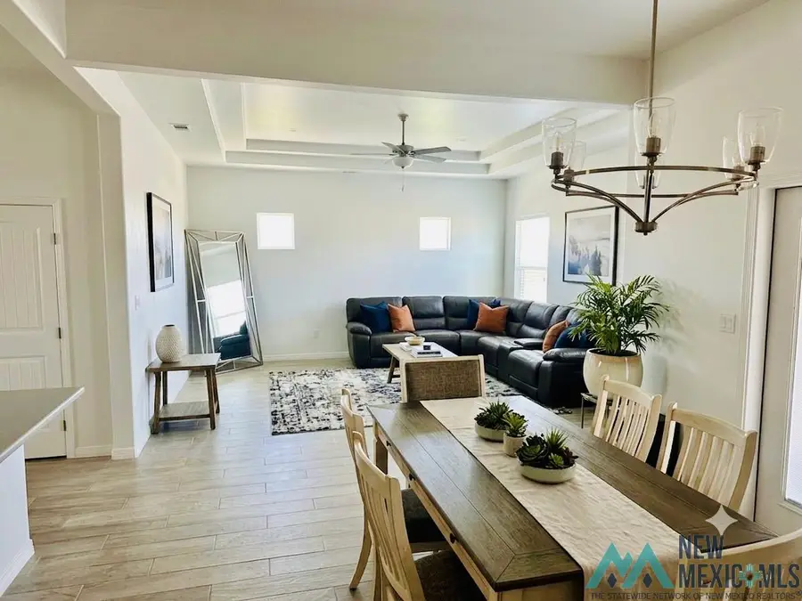3700 Saguaro Drive, Carlsbad, NM 88220 - #2