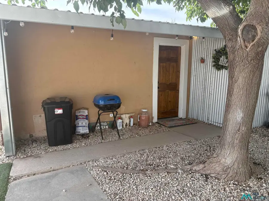 306 E Rose Street, Carlsbad, NM 88220 - #3