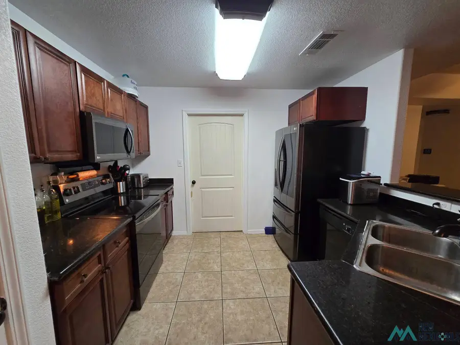 2602 W Lea Street, Carlsbad, NM 88220 - #3