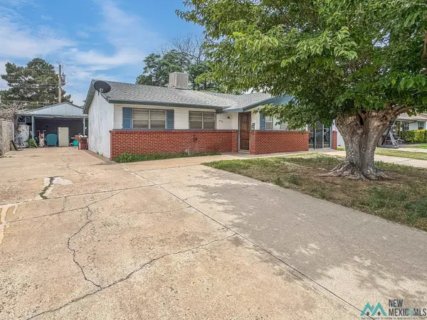 903 W Iron Avenue, Hobbs, NM 88240