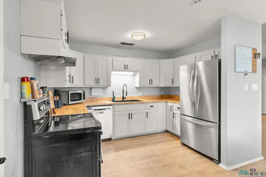 1000 Sun Court, Portales, NM 88130 - #3