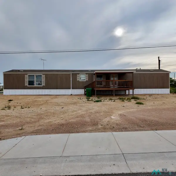 504 W Utah Avenue, Jal, NM 88252