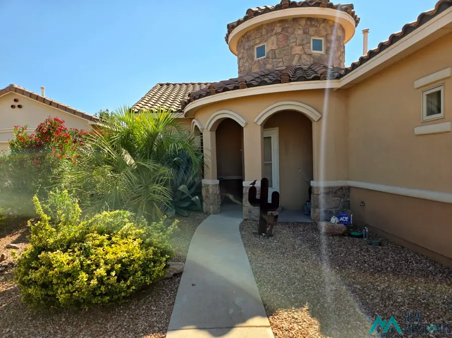 103 El Sendero Street, Elephant Butte, NM 87935 - #2