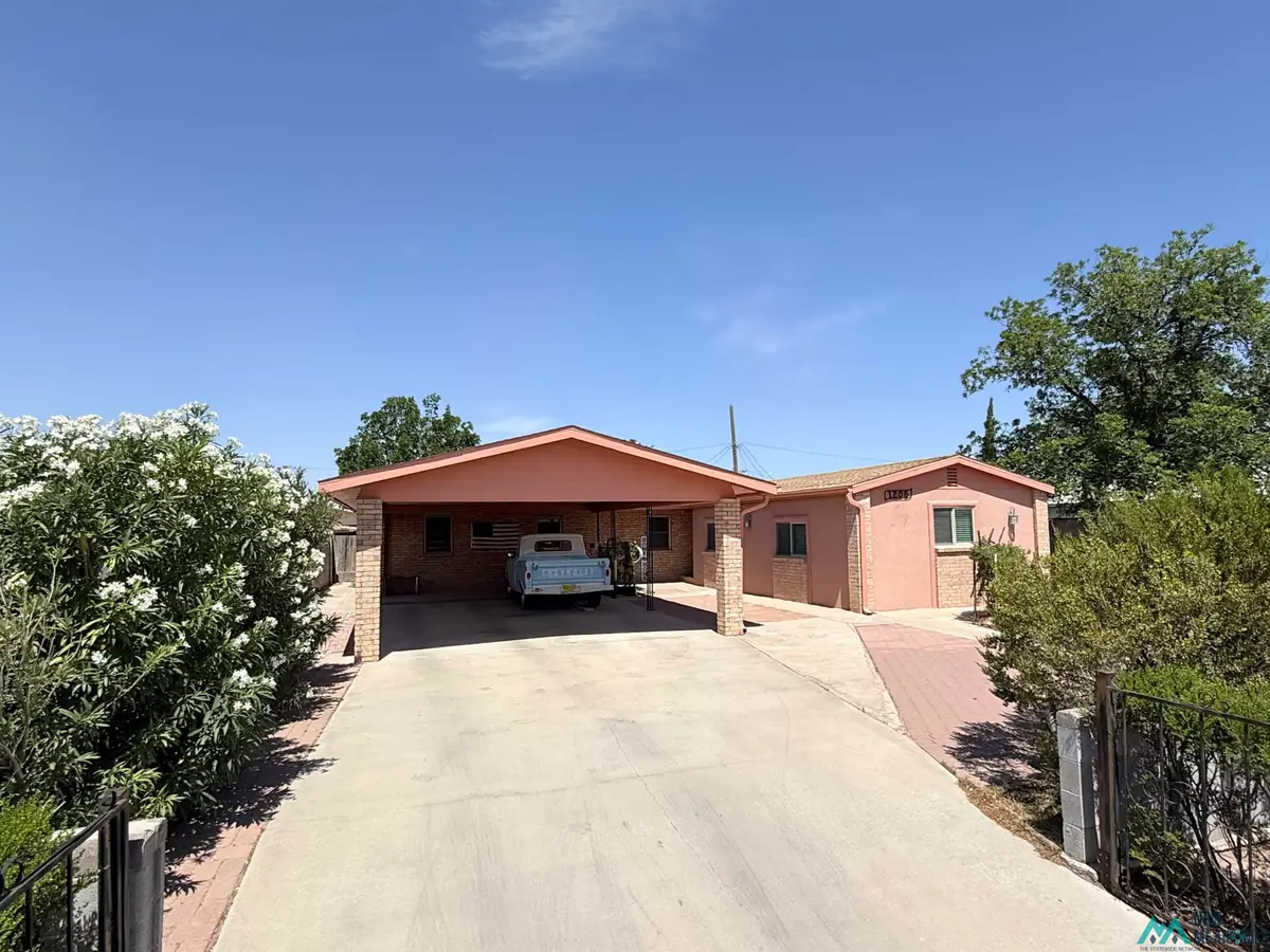 1206 E San Miguel Street, Deming, NM 88030 - #1