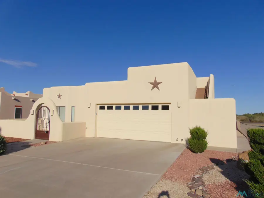 2912 SE Bogie Court, Deming, NM 88030 - #2
