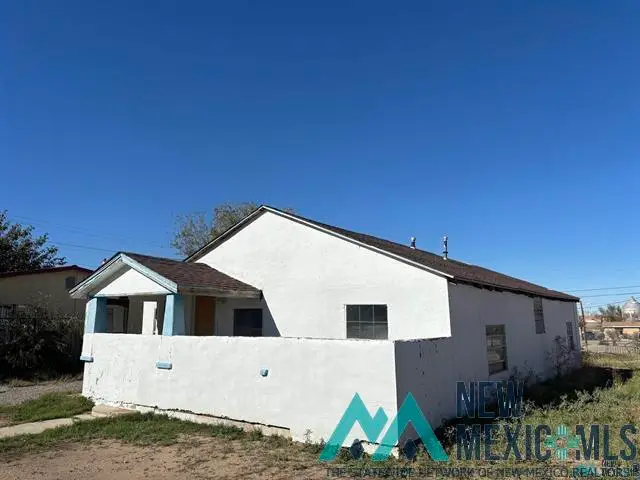 303 E Albuquerque Street, Roswell, NM 88203 - #2