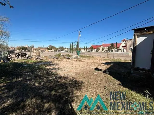 303 E Albuquerque Street, Roswell, NM 88203 - #3