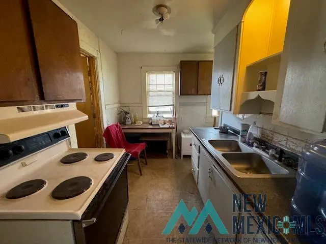 908 Calhoun Street, Clovis, NM 88101 - #2