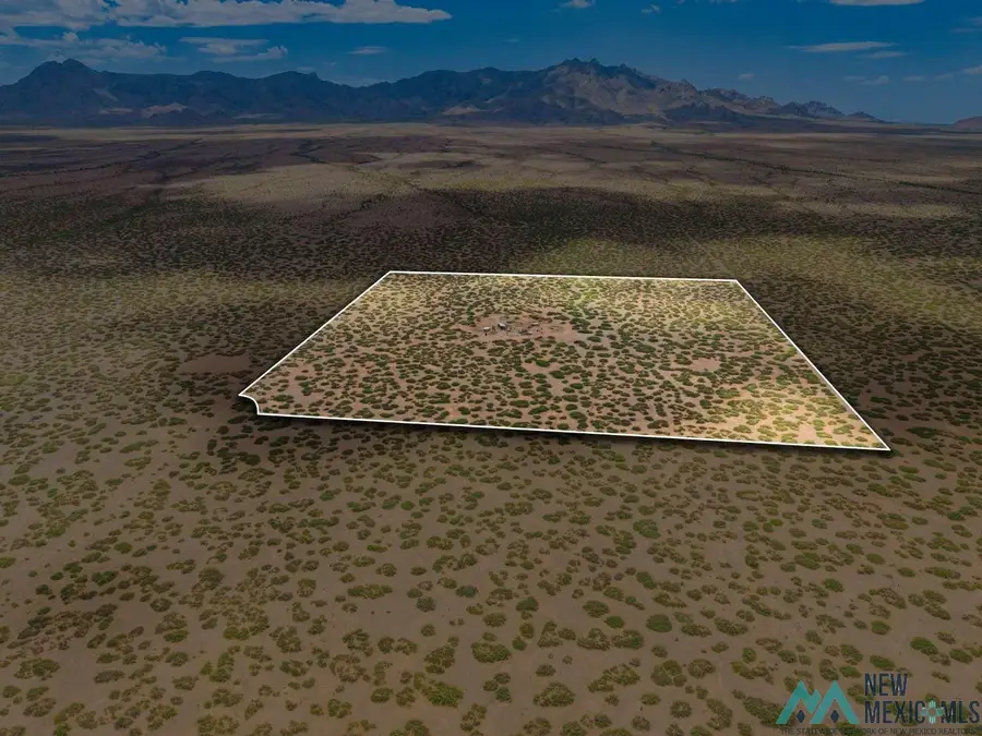 17 SE Wyoming Avenue, Deming, NM 88030 - #2