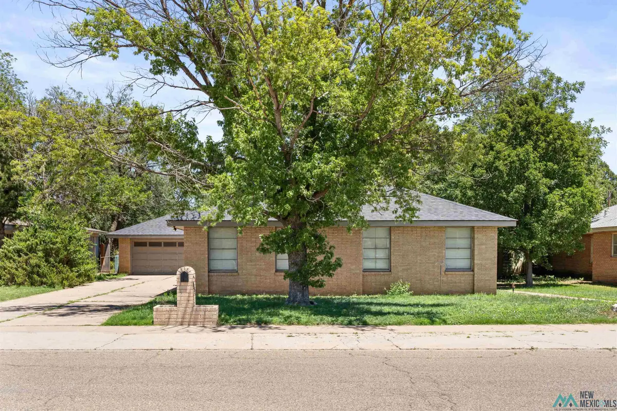 2121 Gidding St, Clovis, NM 88101-1721 - #1