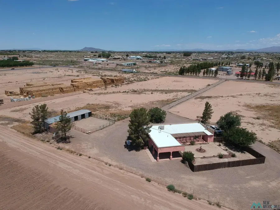 340 Solana Rd Se, Deming, NM 88030 - #2