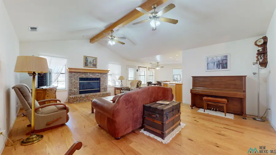 3300 Estrellita Drive, Roswell, NM 88201 - #3