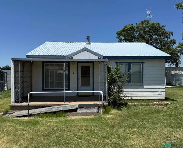 102 Rainbow, Logan, NM 88426