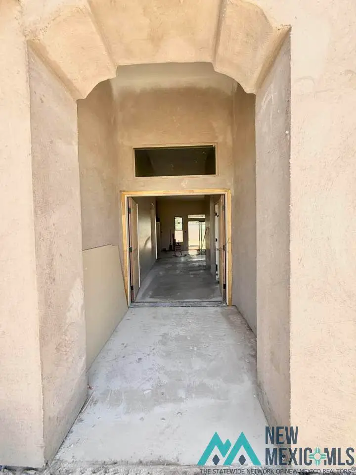 708 Ruby, Carlsbad, NM 88220 - #2